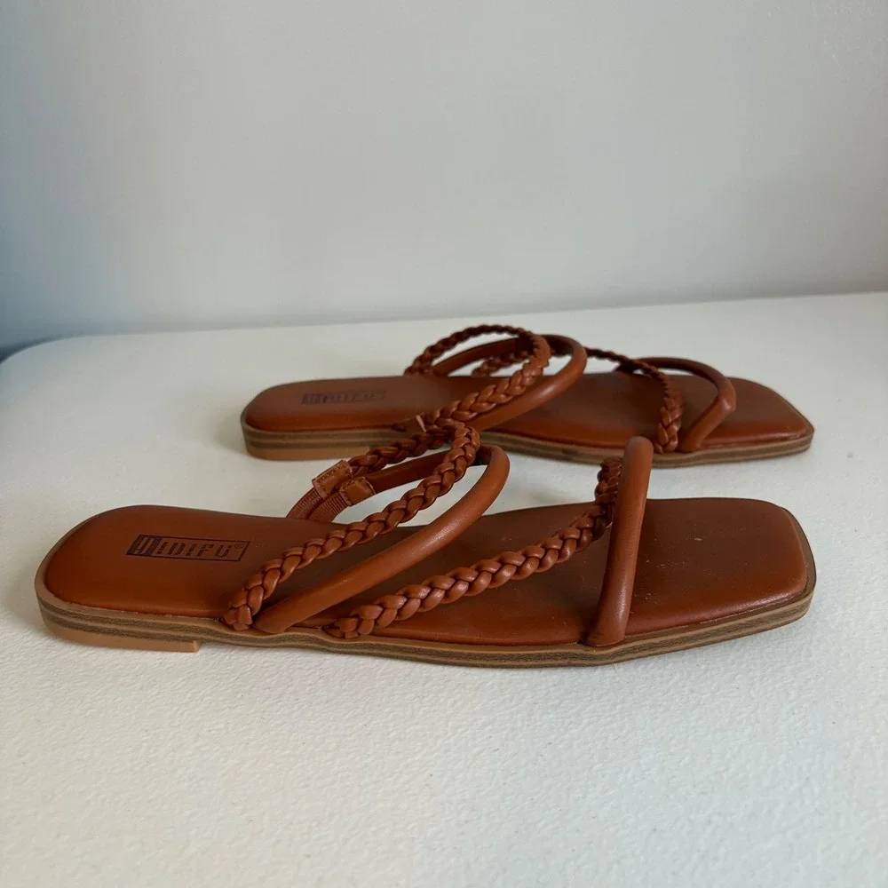 IDIFU Women Brown Braided‎ Strap Square Toe Flat Sandals Size 8 New
